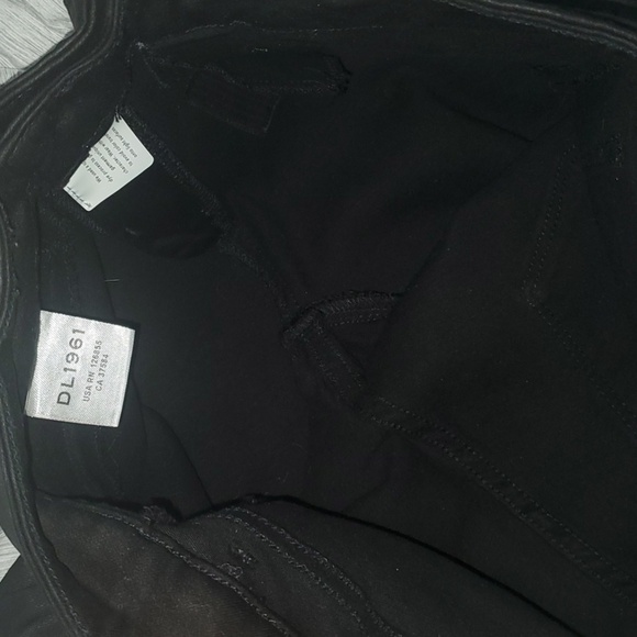 DL1961 pants womens size 27 4 black zipper accents double button cropped skinny - Picture 15 of 15